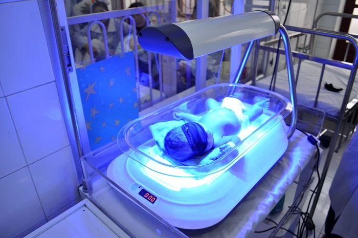 Лампа для новорожденных от желтушки